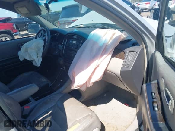 2002 Toyota Highlander с VIN JTEGF21A720071176, выставлен на аукционе IAAI как лот 43105824 с пробегом 267 885 миль миль и . История ставок и продаж доступна на DreamBid. Изображение 5.