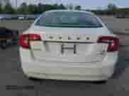 2014 Volvo S60 T5 z VIN YV1612FHXE1290131, wystawiony jako Copart lot #84538645 z przebiegiem 129 944 mil mil oraz Szkoda całkowita • Salvage title. Historia ofert i sprzedaży dostępna na DreamBid. Obrazek 6.