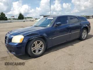 2006 Dodge Magnum R/T with VIN 2D4GV57236H124856, listed as a Copart auction lot 63585885 with 132,629 mi miles and Salvage title. Bid and sale history available at DreamBid. Image 1.