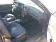 2004 Hyundai Sonata GLS z VIN KMHWF35H44A015010, wystawiony jako IAAI lot #42945146 z przebiegiem 279 153 mil mil oraz . Historia ofert i sprzedaży dostępna na DreamBid. Obrazek 5.