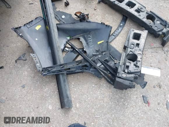 2020 Chevrolet Blazer LT with VIN 3GNKBDRS3LS555625, listed as a IAAI auction lot 42346660 with 68,087 mi miles and . Bid and sale history available at DreamBid. Image 12.