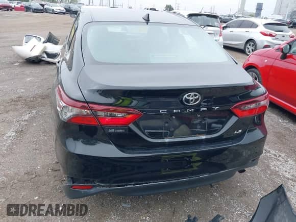2023 Toyota Camry LE z VIN 4T1R11AK7PU130043, wystawiony jako IAAI lot #43289865 z przebiegiem 24 472 mil mil oraz . Historia ofert i sprzedaży dostępna na DreamBid. Obrazek 19.