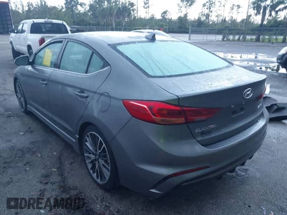 2018 Hyundai Elantra Sport с VIN KMHD04LB2JU529042, выставлен на аукционе IAAI как лот 43326405 с пробегом 63 384 миль миль и . История ставок и продаж доступна на DreamBid. Изображение 3.