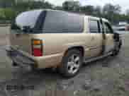 2005 Chevrolet Suburban LT with VIN 1GNFK16Z75J123805, listed as a Copart auction lot 84421555 with 352,491 mi miles and Salvage title. Bid and sale history available at DreamBid. Image 3.