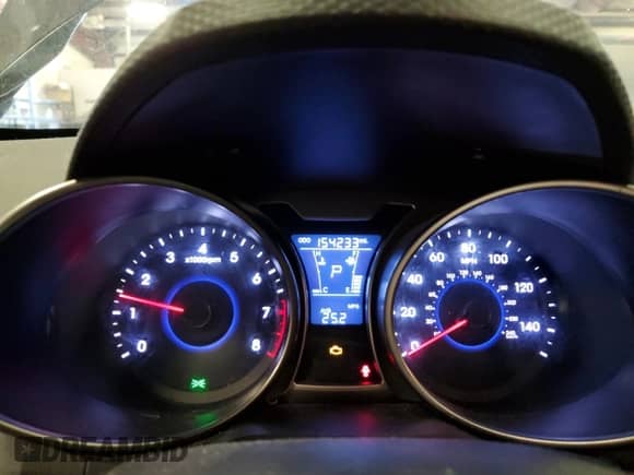 2012 Hyundai Veloster w/Gray Int z VIN KMHTC6AD3CU052773, wystawiony jako Copart lot #70096015 z przebiegiem 154 233 mil mil oraz Czysty tytuł • Clean title. Historia ofert i sprzedaży dostępna na DreamBid. Obrazek 9.