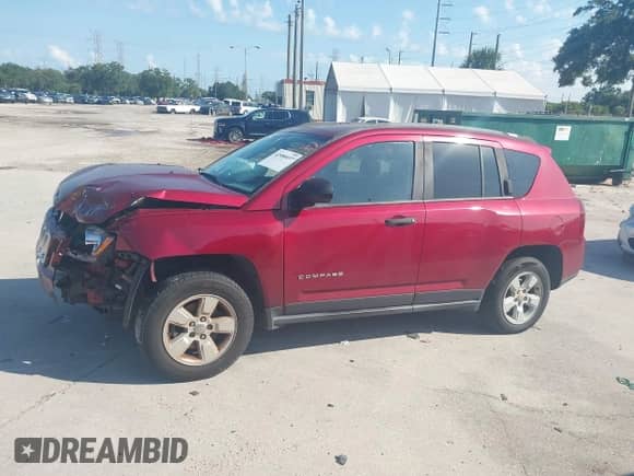 2017 Jeep Compass Sport с VIN 1C4NJCBA7HD119548, выставлен на аукционе IAAI как лот 42586037 с пробегом 93 529 миль миль и . История ставок и продаж доступна на DreamBid. Изображение 14.