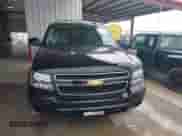 2013 Chevrolet Tahoe LS z VIN 1GNSCAE04DR287477, wystawiony jako IAAI lot #41878790 z przebiegiem Nie podano mil oraz . Historia ofert i sprzedaży dostępna na DreamBid. Obrazek 12.