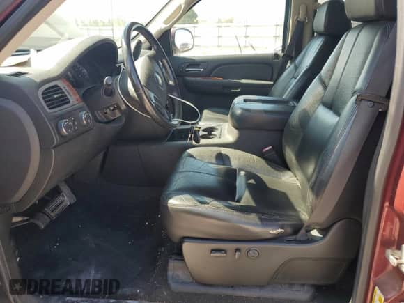 2008 Chevrolet Silverado 1500 LTZ with VIN 2GCEK13M981152864, listed as a Copart auction lot 80639885 with 136,829 mi miles and Salvage title. Bid and sale history available at DreamBid. Image 7.