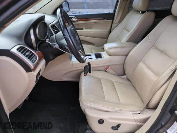 2013 Jeep Grand Cherokee Limited с VIN 1C4RJEBG6DC504262, выставлен на аукционе Copart как лот 62013245 с пробегом 158 955 миль миль и Списание • Salvage title. История ставок и продаж доступна на DreamBid. Изображение 7.