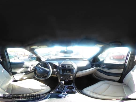 2018 Ford Explorer XLT z VIN 1FM5K7DH1JGA17581, wystawiony jako IAAI lot #43506653 z przebiegiem 159 525 mil mil oraz . Historia ofert i sprzedaży dostępna na DreamBid. Obrazek 18.