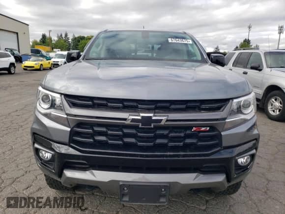 2021 Chevrolet Colorado 4WD Z71 with VIN 1GCGTDEN4M1223823, listed as a Copart auction lot 67643675 with 38,956 mi miles and Salvage title. Bid and sale history available at DreamBid. Image 5.