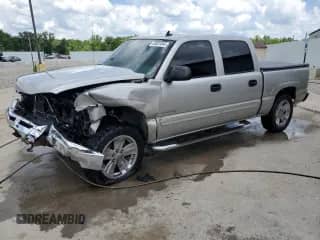 2007 Chevrolet Silverado 1500 LT3 with VIN 2GCEK13Z271112913, listed as a Copart auction lot 63501045 with 124,072 mi miles and Salvage title. Bid and sale history available at DreamBid. Image 1.