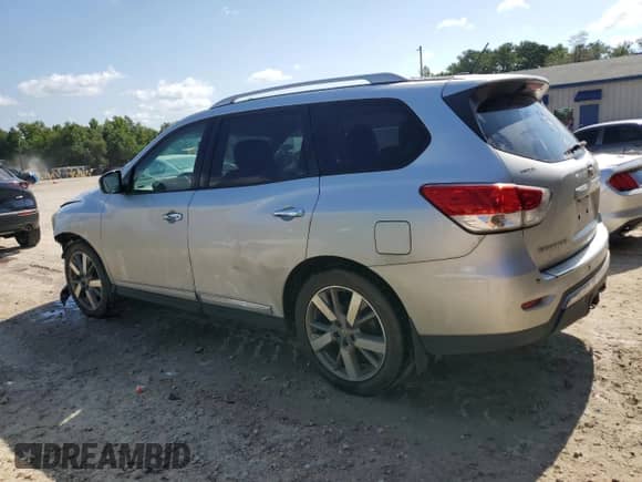 2014 Nissan Pathfinder S with VIN 5N1AR2MN5EC688364, listed as a Copart auction lot 61367445 with 126,918 mi miles and Salvage title. Bid and sale history available at DreamBid. Image 2.