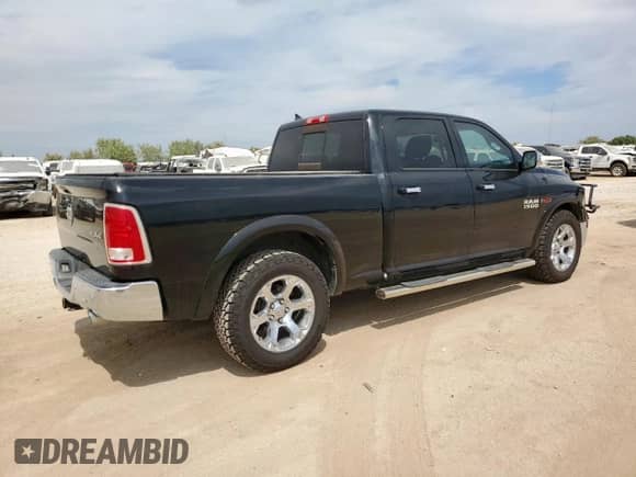 2014 Ram 1500 Laramie z VIN 1C6RR7VM5ES355590, wystawiony jako Copart lot #81877765 z przebiegiem 105 567 mil mil oraz Czysty tytuł • Clean title. Historia ofert i sprzedaży dostępna na DreamBid. Obrazek 3.
