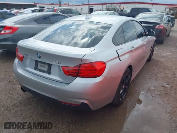 2015 BMW 4 Series 428i xDrive с VIN WBA4C9C50FD330482, выставлен на аукционе IAAI как лот 42116547 с пробегом 192 739 миль миль и . История ставок и продаж доступна на DreamBid. Изображение 4.
