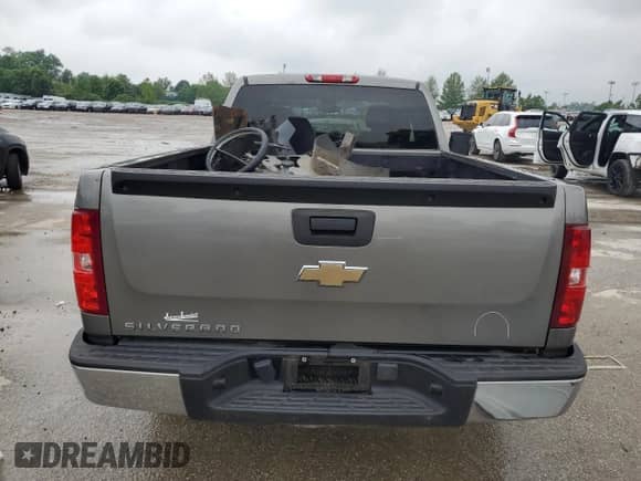 2008 Chevrolet Silverado 1500 Work Truck with VIN 1GCEC19X78Z222710, listed as a Copart auction lot 59890535 with 106,623 mi miles and Salvage title. Bid and sale history available at DreamBid. Image 6.
