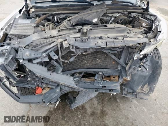 2016 Chevrolet Suburban LS с VIN 1GNSCGKC8GR247036, выставлен на аукционе Copart как лот 69387115 с пробегом 116 354 миль миль и Списание • Salvage title. История ставок и продаж доступна на DreamBid. Изображение 12.