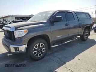 2015 Toyota Tundra SR с VIN 5TFRM5F12FX094875, выставлен на аукционе Copart как лот 66714695 с пробегом 190 088 миль миль и Списание • Salvage title. История ставок и продаж доступна на DreamBid. Изображение 1.