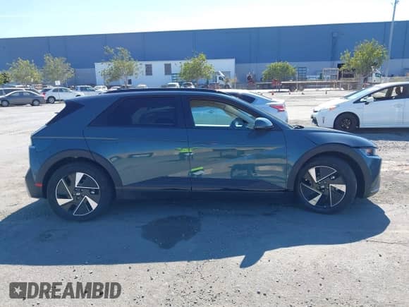 2025 Hyundai Ioniq 5 SEL with VIN 7YAKN4DA5SY015174, listed as a IAAI auction lot 43149327 with 2,329 mi miles and . Bid and sale history available at DreamBid. Image 13.