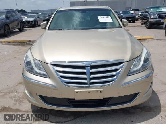 2012 Hyundai Genesis 4.6L с VIN KMHGC4DFXCU155983, выставлен на аукционе IAAI как лот 42702914 с пробегом 100 171 миль миль и . История ставок и продаж доступна на DreamBid. Изображение 12.