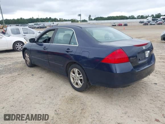 2006 Honda Accord EX with VIN 1HGCM56776A140750, listed as a IAAI auction lot 42937351 with 274,234 mi miles and . Bid and sale history available at DreamBid. Image 3.