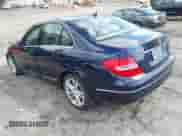 2012 Mercedes-Benz C 250 Sport с VIN WDDGF4HB7CR197331, выставлен на аукционе IAAI как лот 43288259 с пробегом 111 302 миль миль и . История ставок и продаж доступна на DreamBid. Изображение 3.