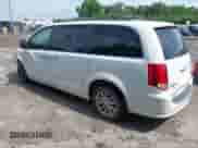 2016 Dodge Grand Caravan SXT z VIN 2C4RDGCG9GR339045, wystawiony jako IAAI lot #42717779 z przebiegiem 109 655 mil mil oraz . Historia ofert i sprzedaży dostępna na DreamBid. Obrazek 3.