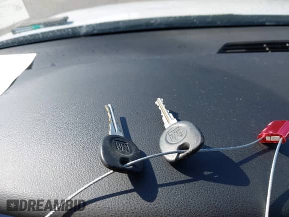 2016 Chevrolet Impala Police Police с VIN 2G1WD5E31G1100954, выставлен на аукционе IAAI как лот 43191219 с пробегом 137 596 миль миль и . История ставок и продаж доступна на DreamBid. Изображение 11.
