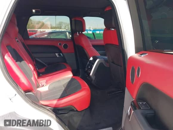 2020 Land Rover Range Rover Sport HST с VIN SALWS2RU1LA714474, выставлен на аукционе IAAI как лот 41897748 с пробегом 81 627 миль миль и . История ставок и продаж доступна на DreamBid. Изображение 8.