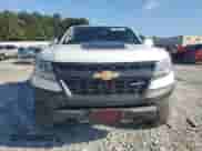 2018 Chevrolet Colorado 4WD ZR2 z VIN 1GCGTEEN1J1318910, wystawiony jako Copart lot #84438955 z przebiegiem 127 693 mil mil oraz Szkoda całkowita • Salvage title. Historia ofert i sprzedaży dostępna na DreamBid. Obrazek 5.
