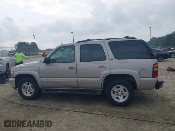 2004 Chevrolet Tahoe LS с VIN 1GNEC13Z34J241104, выставлен на аукционе IAAI как лот 42412673 с пробегом 152 081 миль миль и . История ставок и продаж доступна на DreamBid. Изображение 14.