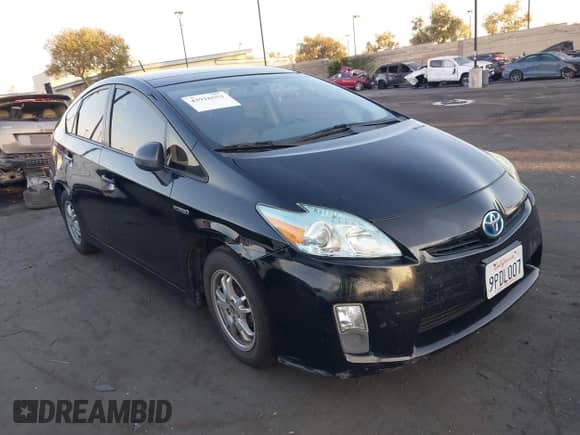 2011 Toyota Prius I with VIN JTDKN3DU0B0282152, listed as a IAAI auction lot 42916553 with 171,262 mi miles and . Bid and sale history available at DreamBid. Image 1.
