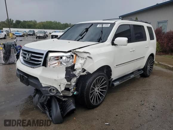 2015 Honda Pilot Touring z VIN 5FNYF3H94FB018551, wystawiony jako Copart lot #82041355 z przebiegiem 137 502 mil mil oraz Szkoda całkowita • Salvage title. Historia ofert i sprzedaży dostępna na DreamBid. Obrazek 1.