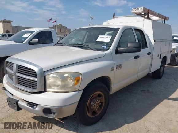 2007 Dodge RAM с VIN 3D6WL38C07G724207, выставлен на аукционе IAAI как лот 41887902 с пробегом 302 062 миль миль и . История ставок и продаж доступна на DreamBid. Изображение 18.