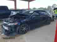 2021 Toyota Camry SE Nightshade z VIN 4T1G11AK4MU467112, wystawiony jako IAAI lot #42605053 z przebiegiem 62 058 mil mil oraz . Historia ofert i sprzedaży dostępna na DreamBid. Obrazek 15.