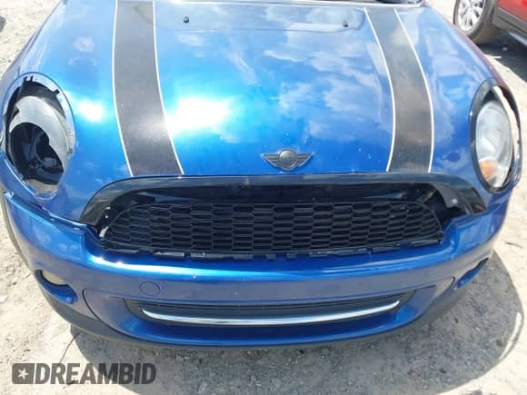 2012 MINI Hardtop with VIN WMWSU3C51CT543315, listed as a IAAI auction lot 42802820 with 156,549 mi miles and . Bid and sale history available at DreamBid. Image 6.