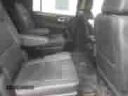 2022 Chevrolet Suburban RST z VIN 1GNSKEKL7NR221421, wystawiony jako Copart lot #86317854 z przebiegiem 63 381 mil mil oraz Szkoda całkowita • Salvage title. Historia ofert i sprzedaży dostępna na DreamBid. Obrazek 11.