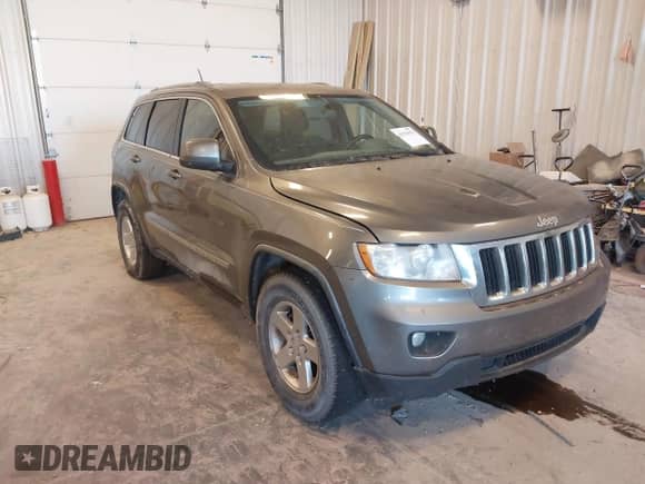 2012 Jeep Grand Cherokee Laredo с VIN 1C4RJFAG3CC214762, выставлен на аукционе IAAI как лот 43153932 с пробегом 257 360 миль миль и . История ставок и продаж доступна на DreamBid. Изображение 1.