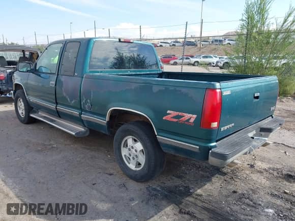 1998 GMC Sierra 1500 с VIN 2GTEK19R4W1536048, выставлен на аукционе IAAI как лот 43432833 с пробегом 228 394 миль миль и . История ставок и продаж доступна на DreamBid. Изображение 3.