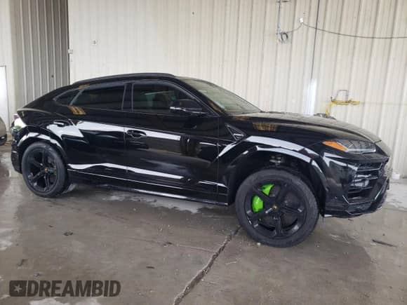 2019 Lamborghini Urus with VIN ZPBUA1ZL6KLA04680, listed as a Copart auction lot 60743284 with 49,209 mi miles and Salvage title. Bid and sale history available at DreamBid. Image 4.
