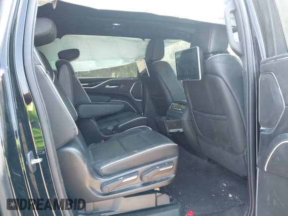 2023 Cadillac Escalade ESV with VIN 1GYS3PKL0PR111096, listed as a IAAI auction lot 43256136 with 47,743 mi miles and . Bid and sale history available at DreamBid. Image 8.