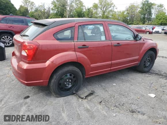 2007 Dodge Caliber SXT with VIN 1B3HB48B27D150528, listed as a Copart auction lot 80480025 with 121,779 mi miles and Salvage title. Bid and sale history available at DreamBid. Image 3.