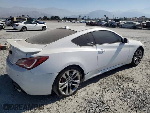 2014 Hyundai Genesis Coupe Ultimate с VIN KMHHU6KJ9EU113487, выставлен на аукционе Copart как лот 67207065 с пробегом 118 661 миль миль и Списание • Salvage title. История ставок и продаж доступна на DreamBid. Изображение 3.