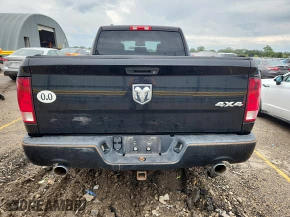 2014 Ram 1500 Tradesman z VIN 1C6RR7FT7ES119576, wystawiony jako Copart lot #81138085 z przebiegiem 121 008 mil mil oraz Szkoda całkowita • Salvage title. Historia ofert i sprzedaży dostępna na DreamBid. Obrazek 6.
