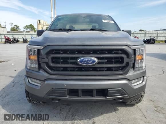 2023 Ford F-150 XL z VIN 1FTFW1ED4PFD07625, wystawiony jako Copart lot #81965615 z przebiegiem 74 827 mil mil oraz Szkoda całkowita • Salvage title. Historia ofert i sprzedaży dostępna na DreamBid. Obrazek 5.