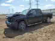 2011 Chevrolet Silverado 1500 LTZ z VIN 1GCRKTE37BZ293139, wystawiony jako Copart lot #55832065 z przebiegiem 131 585 mil mil oraz Szkoda całkowita • Salvage title. Historia ofert i sprzedaży dostępna na DreamBid. Obrazek 1.