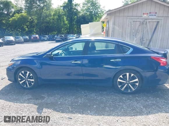 2016 Nissan Altima SL с VIN 1N4AL3AP9GC121892, выставлен на аукционе IAAI как лот 42685986 с пробегом 88 347 миль миль и . История ставок и продаж доступна на DreamBid. Изображение 14.