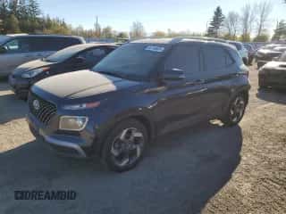 2021 Hyundai Venue SEL z VIN KMHRC8A32MU081440, wystawiony jako Copart lot #85748585 z przebiegiem 89 856 mil mil oraz Szkoda całkowita • Salvage title. Historia ofert i sprzedaży dostępna na DreamBid. Obrazek 1.