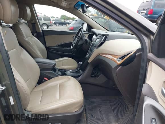 2013 Hyundai Santa Fe Sport with VIN 5XYZUDLB1DG004753, listed as a IAAI auction lot 42930621 with 246,965 mi miles and . Bid and sale history available at DreamBid. Image 5.