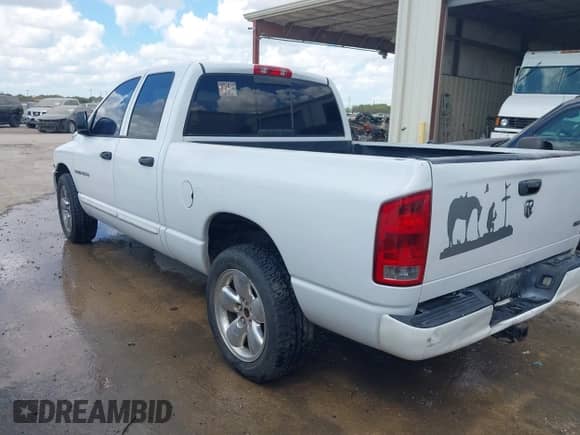 2005 Dodge 1500 SLT with VIN 1D7HA18D15S322340, listed as a IAAI auction lot 43156754 with 196,433 mi miles and . Bid and sale history available at DreamBid. Image 3.